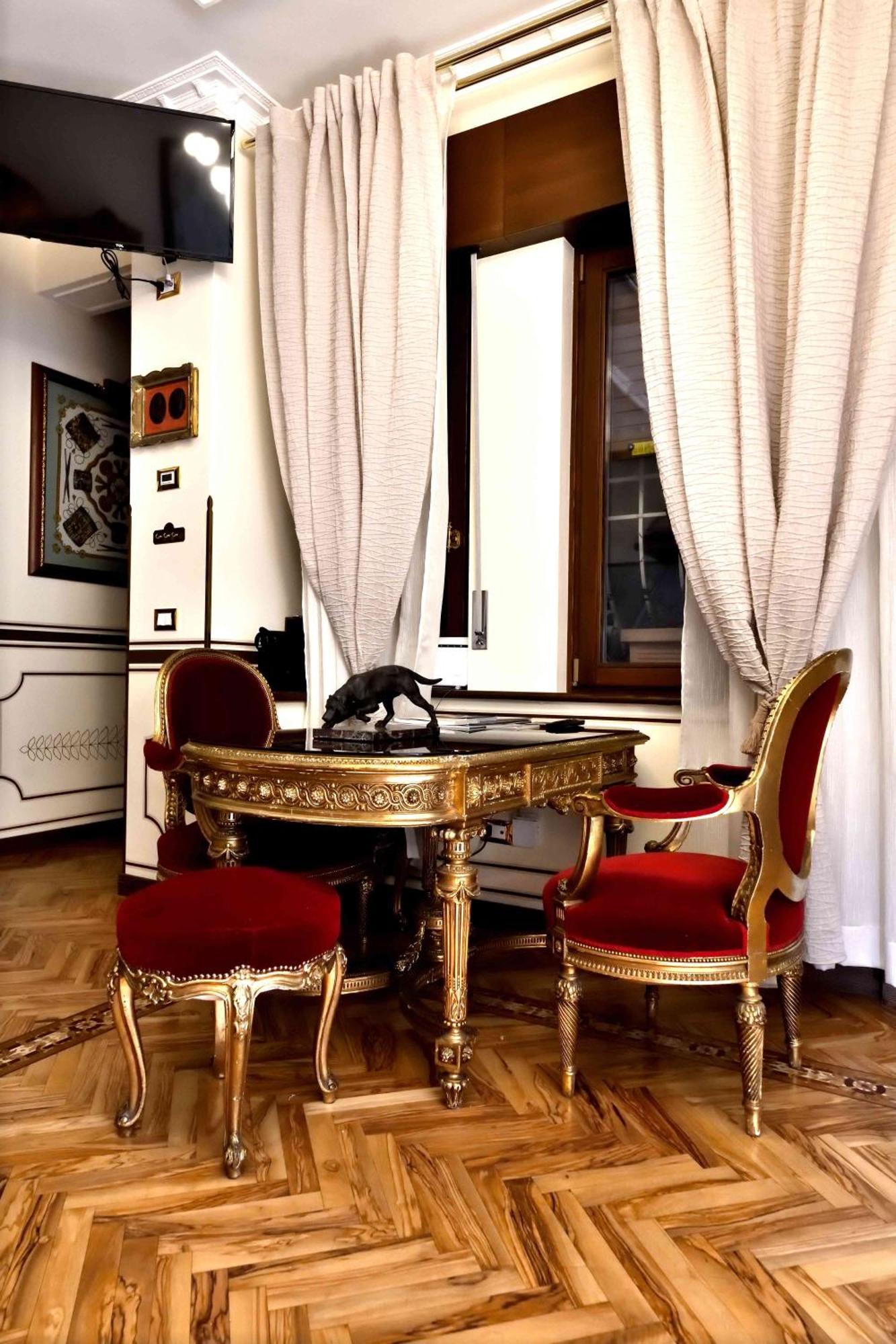 Regal House Verona Vescovado Exteriör bild
